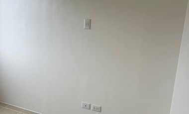 For Sale 2 Bedroom Condo Unit in Sta Mesa, Covent Garden