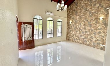 Newly Renovated Bungalow House and Lot in BF Homes, Parañaque