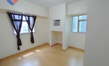 Condo For Sale!!!! One Gateway, Pioneer, Mandaluyong