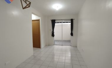 SPACIOUS CONDO!! Lions Park, Parañaque