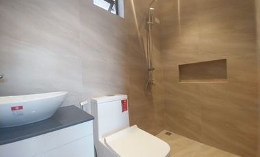 For Sale Pre-Selling Elegant Finished Three (3) Storey Duplex House and Lot in P