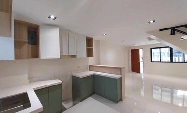 For Sale Brand New Modern Design Three (3) Storey Triplex House in Pilar Village