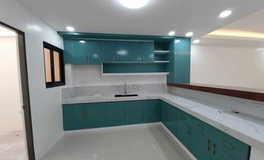 For Sale Modern Design Two (2) Storey Duplex House and Lot in Pilar Village Las