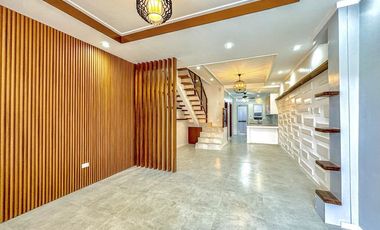 For Sale Modern Design Newly-Built Two (2) Storey Triplex in Pilar Village Las P