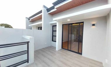 For Sale Pre-Selling Elegant Finished Three (3) Storey Triplex House and Lot in