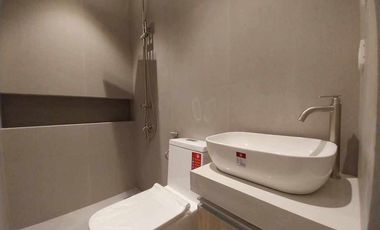 For Sale Pre-Selling Elegant Finished Three (3) Storey Triplex House and Lot in