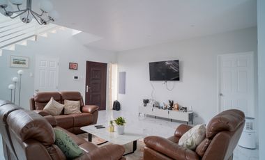 FOR SALE: Elegant 4-Bedroom Home in The Orchard Golf and Country Club, Dasmariñas