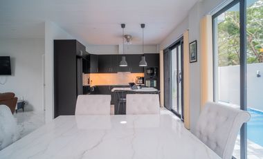 FOR SALE: Elegant 4-Bedroom Home in The Orchard Golf and Country Club, Dasmariñas