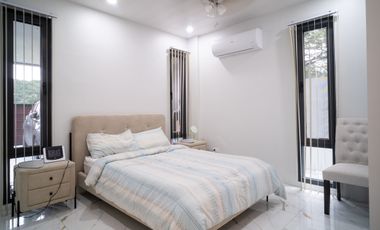 FOR SALE: Elegant 4-Bedroom Home in The Orchard Golf and Country Club, Dasmariñas