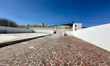 TERRENO COMERCIAL EN RENTA CON EXCELENTE UBICACION EN REAL DE JURIQUILLA, QRO