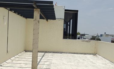 Casa en Renta en Solares
