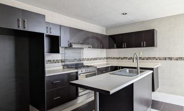 Escandinavia Casa en renta en San Salvador Tizatlalli