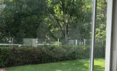 Casa en renta en Lomas Country Club