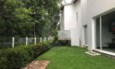 Casa en renta en Lomas Country Club