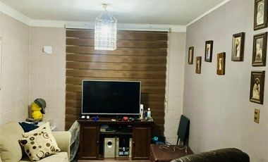 Casa en Arriendo en ARRIENDO CASA ACOGEDORA, CON ACCESO CONTROLADO Y ESTUPENDA CONECTIVIDAD EN LOS BOSQUES DE SAN FRANCISCO, RANCAGUA
