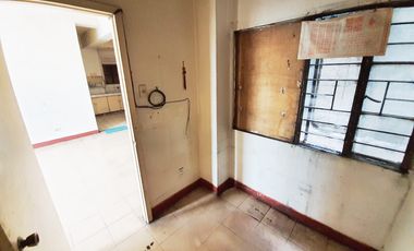 3 Bedroom apartment Unit near Pasay Libertad LRT Station across Victory Mall (3rd floor)