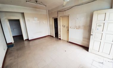 3 Bedroom apartment Unit near Pasay Libertad LRT Station across Victory Mall (3rd floor)
