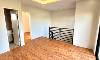 Brilliant Modern Duplex House and Lot for Sale in Royal South Village, Las Piñas