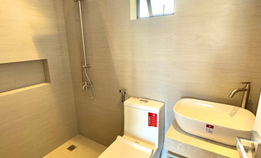 Brilliant Modern Duplex House and Lot for Sale in Royal South Village, Las Piñas