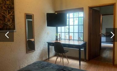 Casa en venta en la Herradura. Un piso y jardín