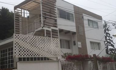Se vende CASA CALLE CANTERA CHORRILLOS BAJO