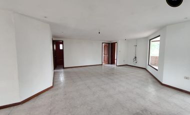 Casa de arriendo en Guangarcucho- Via jadan – código:19686