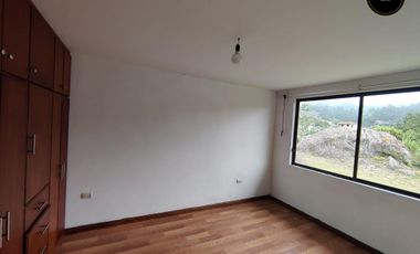 Casa de arriendo en Guangarcucho- Via jadan – código:19686