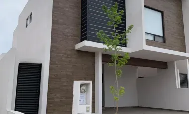 Casa en renta en Rivera del Valle, Saltillo, Coahuila de Zaragoza