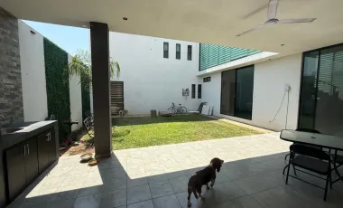 Casa en venta en Rincón de Alcántara, Saltillo, Coahuila de Zaragoza