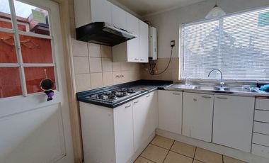 AMPLIA CASA EN SECTOR RESIDENCIAL DE VALDIVIA