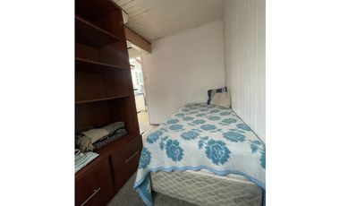 Se Arrienda casa Interior semi Amoblada en villa Antihual