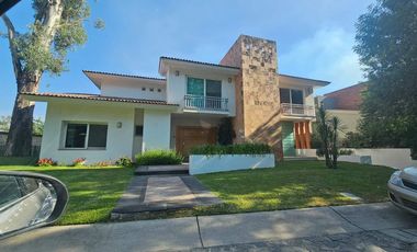 Hermosa Casa en Coto Exclusivo dentro de Valle Real
