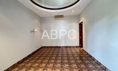 4 Bedrooms 3 Bathrooms in East Pattaya
