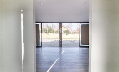 Casa en Venta en Av. Parque Brisas Nte