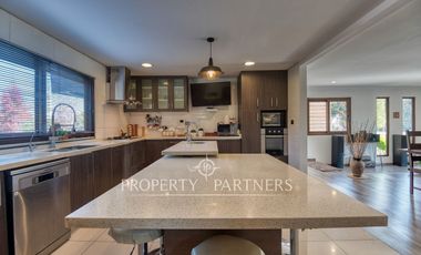 Casa en exclusivo Condominio, Camino El Oliveto