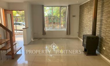 Moderna propiedad centrica en Peñaflor.