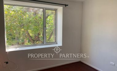 Moderna propiedad centrica en Peñaflor.