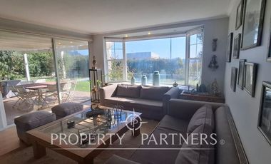 Amplia casa en Santa María del Mar