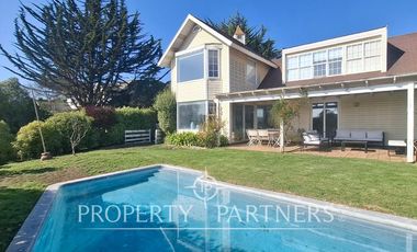 Amplia casa en Santa María del Mar