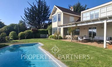 Amplia casa en Santa María del Mar