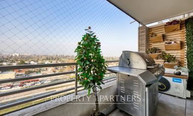 Venta Moderno departamento Gran vista, ubicación inmejorable en La Reina Central.