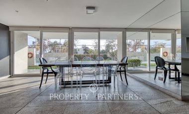 Venta Moderno departamento Gran vista, ubicación inmejorable en La Reina Central.