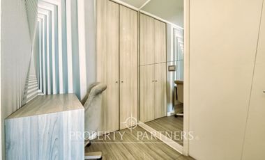 Venta Moderno departamento Gran vista, ubicación inmejorable en La Reina Central.