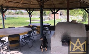 Casa en Arriendo en Condominio Los Cantaros