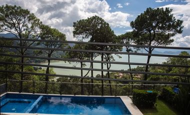 Casa en Renta vista Panorámica en Monte Alto.