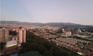 Venta amplio apartamento en La Estrella, vista a la ciudad