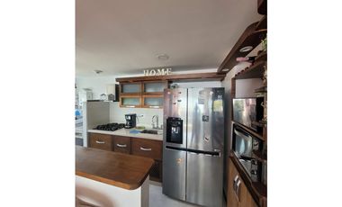 Venta amplio apartamento en La Estrella, vista a la ciudad