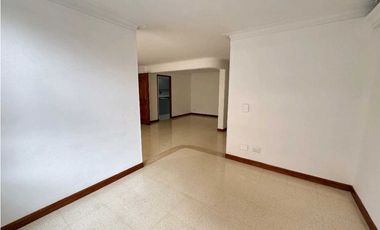 Se arrienda apartamento en Medellin sector Laureles