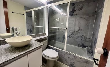 Se arrienda apartamento en Medellin sector Laureles