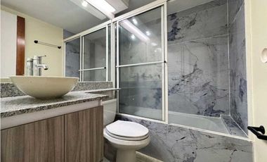 Se arrienda apartamento en Medellin sector Laureles
